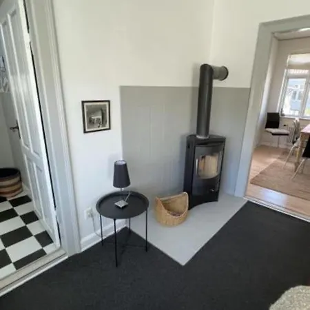 Vakantiehuis Skont Feriehus Midt I Marstal. *